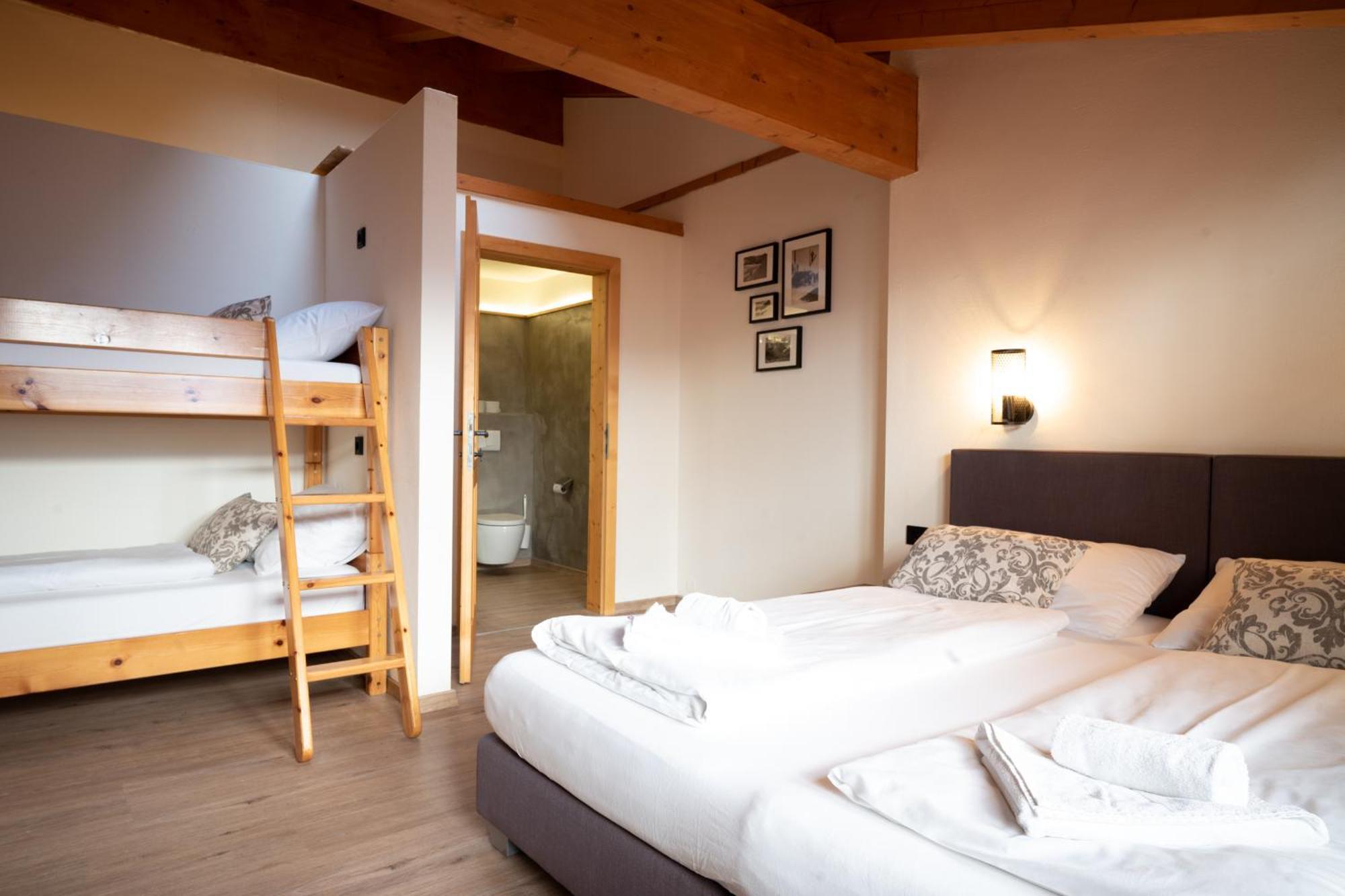 Landhaus Lodges Kaprun By We Rent Pokoj fotografie